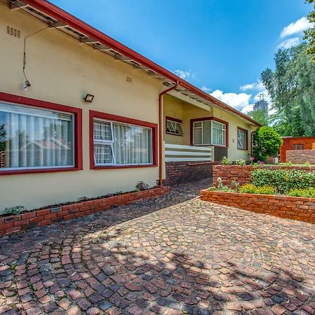 Chalet No. 2 Petunia Johannesburg Buitenkant foto