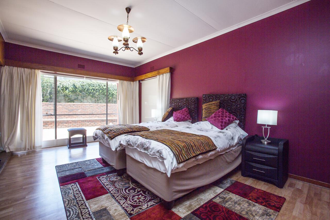 Chalet No. 2 Petunia Johannesburg Buitenkant foto